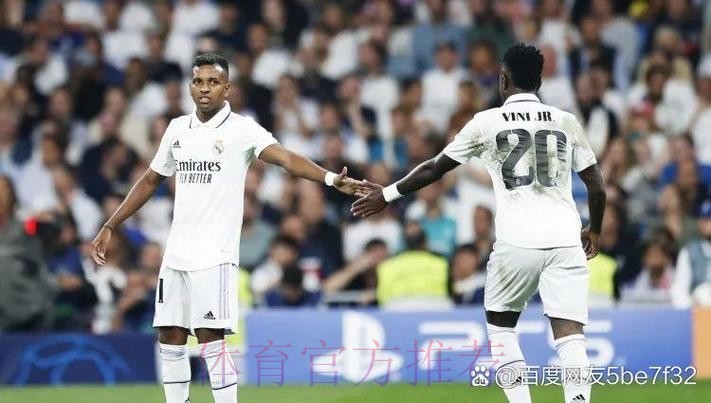 罗马诺：拜仁推动于帕续约 球员和皇马未达协议